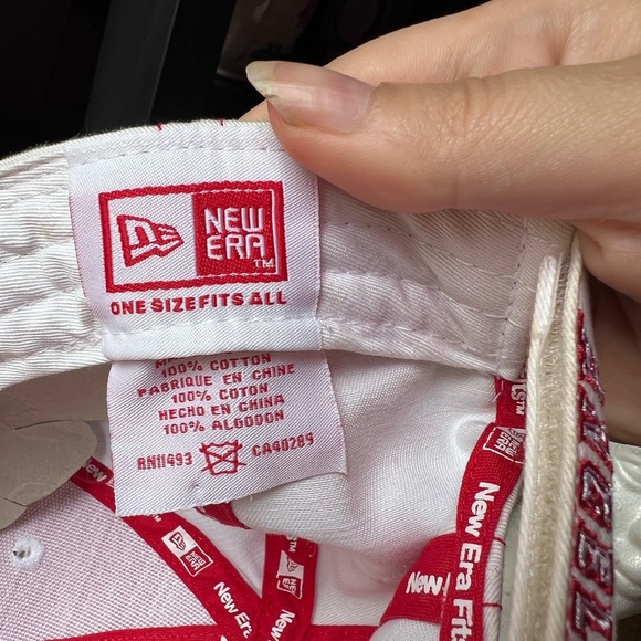 ⚾️Vintage LOS ANGELES ANGELS NEW ERA HAT.⚾️ - Picture 5 of 17